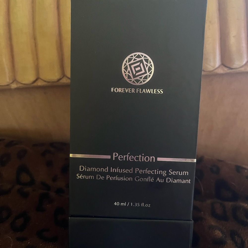 Forever Flawless Perfection serum
